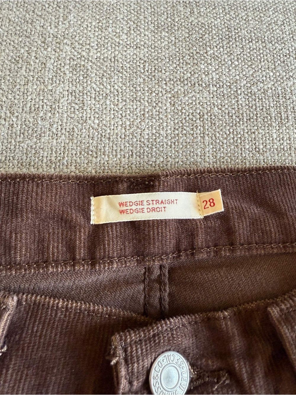 Levi's Women’s Brown Corduroy Jeans - Picture 3 of 3